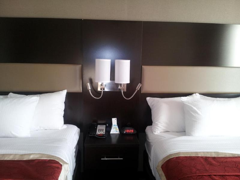 Howard Johnson By Wyndham Jamaica Ny Near Airtrain Jfk New York Exteriör bild