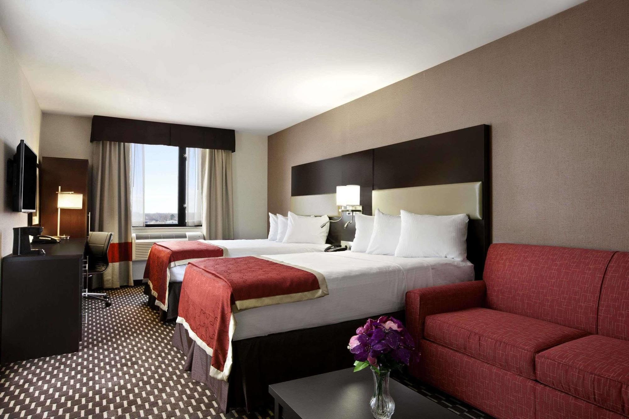 Howard Johnson By Wyndham Jamaica Ny Near Airtrain Jfk New York Exteriör bild